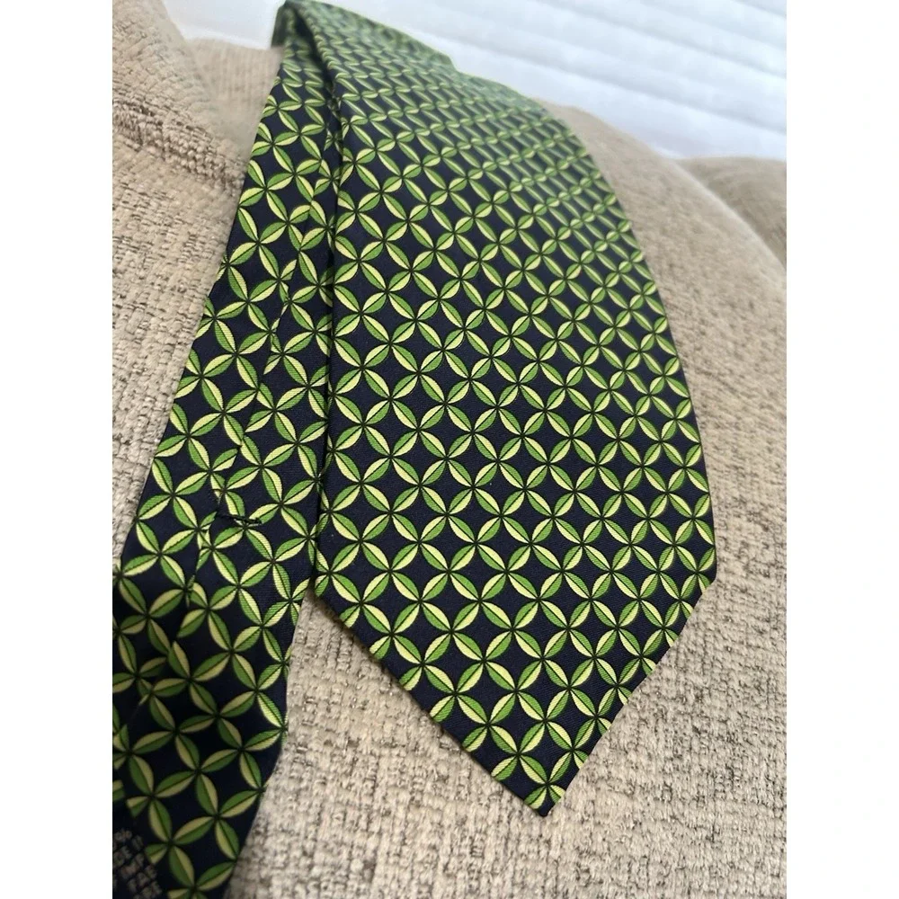 J. Crew Blue Green 100% Silk Men's Neck Tie Made In USA Geometric Preppy 57